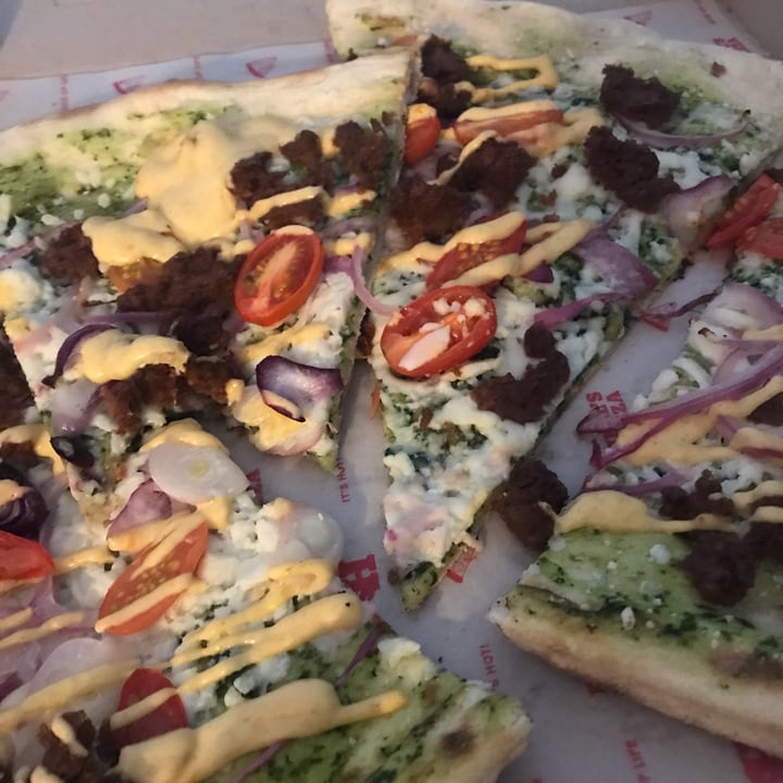 photo of Hells Pizza Nordelta Pizza Not Guilty shared by @s3xc-r4t on  18 Jun 2022 - review