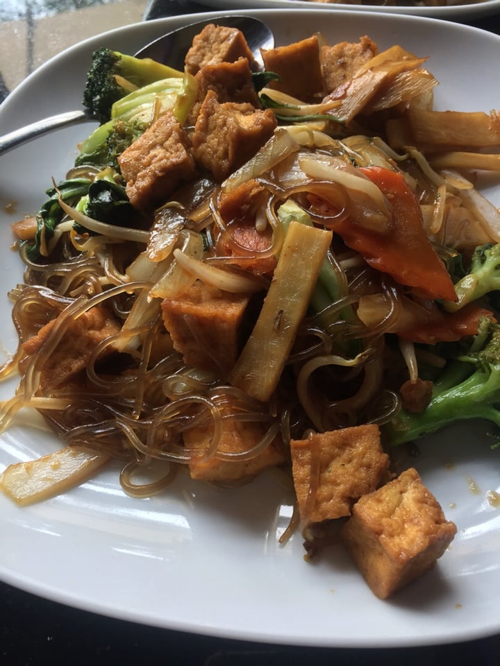 photo of Jasmine 26 Restaurant and Bar Sweet Potato Noodles shared by @klombard on  07 Aug 2018 - review