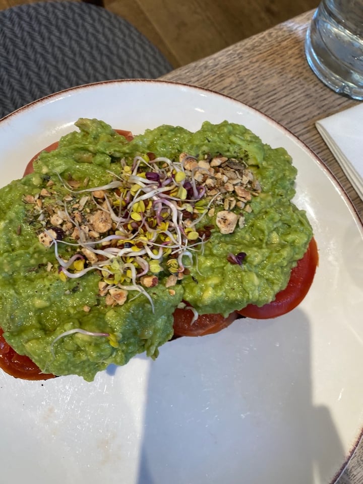 photo of Farmacy Avocado toast shared by @shammyacj on  22 Feb 2020 - review