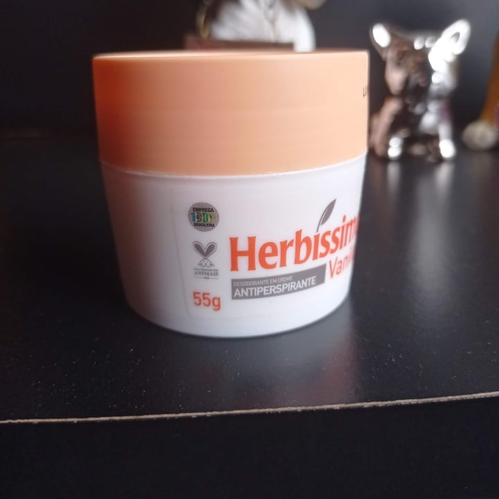 review photo of Herbissimo Antiperspirante Neutro shared by @andryagarcia on 08 Jun 2022 - review