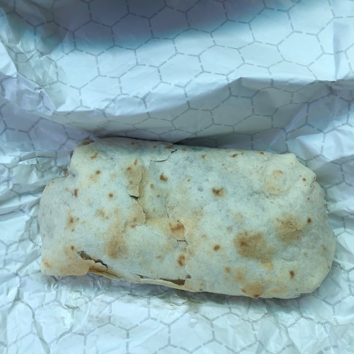 photo of Juicy Brew Spicy Chick’n Wrap shared by @korieander on  09 Aug 2020 - review