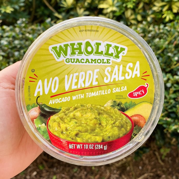 photo of Wholly Guacamole Avo verde salsa shared by @valeeeryh on  22 Jan 2021 - review