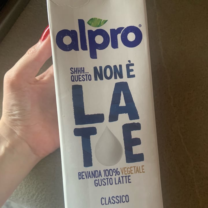 review photo of Alpro This is Not Milk Classic Questo Non è Late Classico shared by @heresjade on 18 Jul 2022 - review