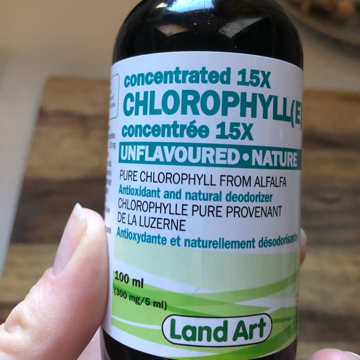 photo of Landart Chlorophyll shared by @aamber on  12 Dec 2021 - review