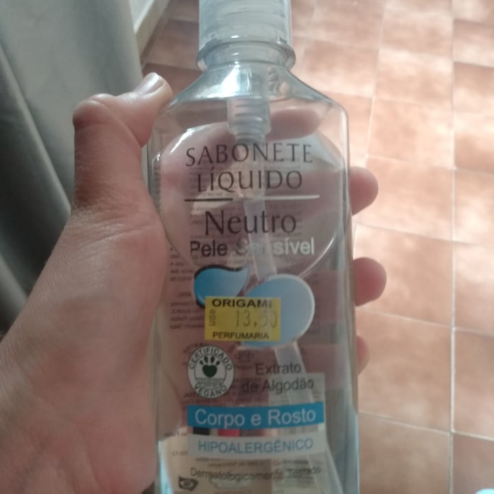 review photo of Flores & Vegetais Sabonete Líquido shared by @leti2 on 12 Sep 2021 - review