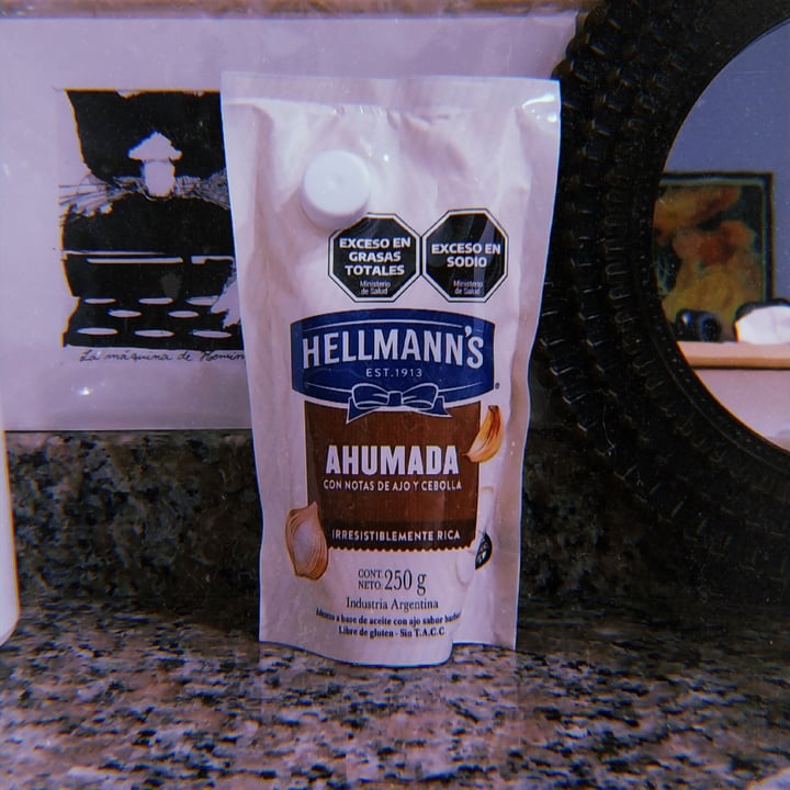 photo of Hellmann’s Aderezo Ahumado shared by @nanicuadern on  14 Jan 2023 - review