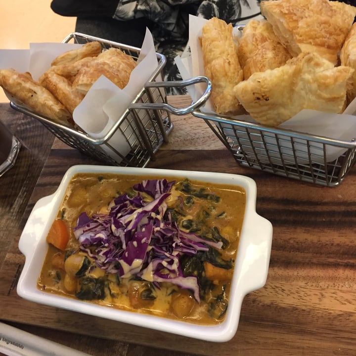 review photo of VEGANERIE Concept Sweet potato and chickpea curry shared by @abzjenkins on 23 Jun 2020 - review