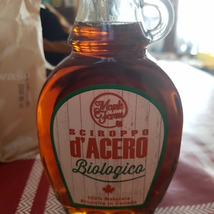 photo of Maple Farm Sciroppo d'Acero Biologico shared by @giulipimpiveg on  26 Dec 2021 - review