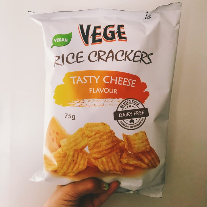 photo of Vege Rice Crackers Tasty Cheese Flavour  shared by @clam on  13 Nov 2020 - review