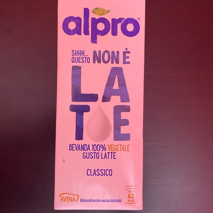photo of Alpro This is Not Milk Classic Questo Non è Late Classico shared by @alessandrabertuzzi on  24 Jun 2022 - review