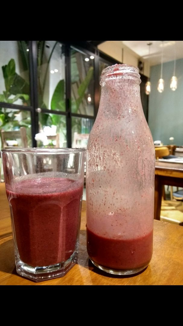 photo of Tiendas Naturales Licuado de açaí shared by @mariaagustinao on  22 Aug 2019 - review