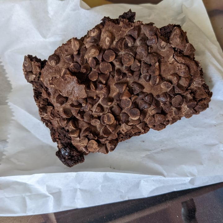 photo of Planted in Hamilton Chocolate Chip Brownie shared by @rcrw88 on  25 Aug 2022 - review
