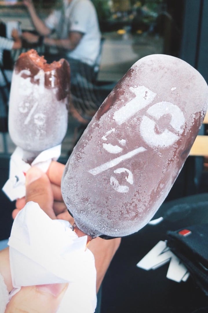 photo of Lucciano’s Icepop 72 % shared by @jordanavegana on  07 Dec 2019 - review