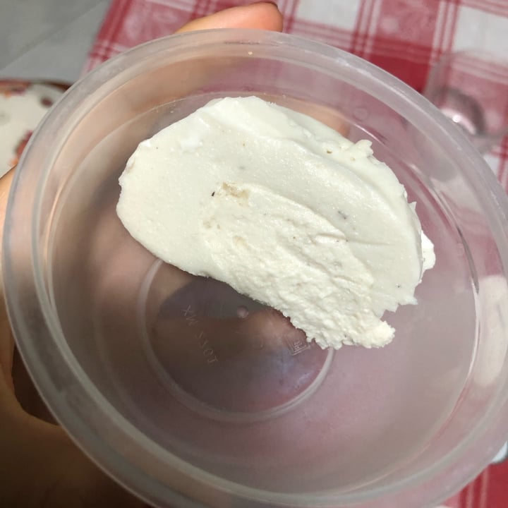 photo of Fermaggio Burrata shared by @serrydl on  30 May 2022 - review