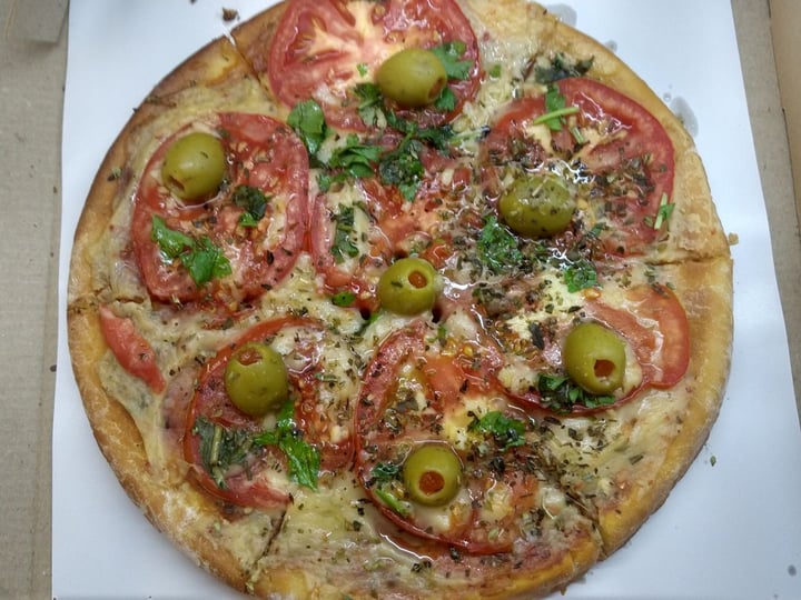 photo of Fourmi Vegan Pizza napolitana shared by @ma-ga on  01 Mar 2020 - review
