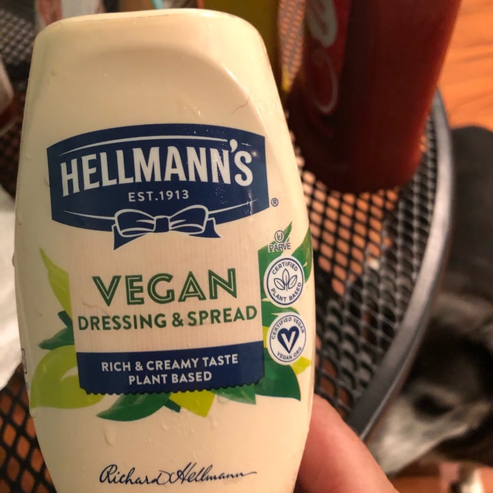photo of Hellmann’s Vegan Dressing & Spread shared by @sanchray on  20 Aug 2022 - review