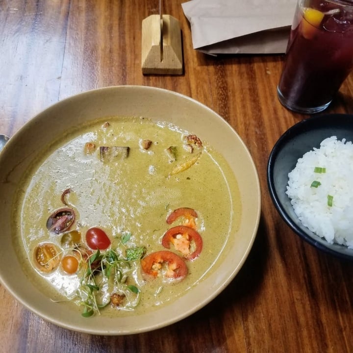 photo of Plantasia curry verde shared by @beleneea on  06 May 2022 - review