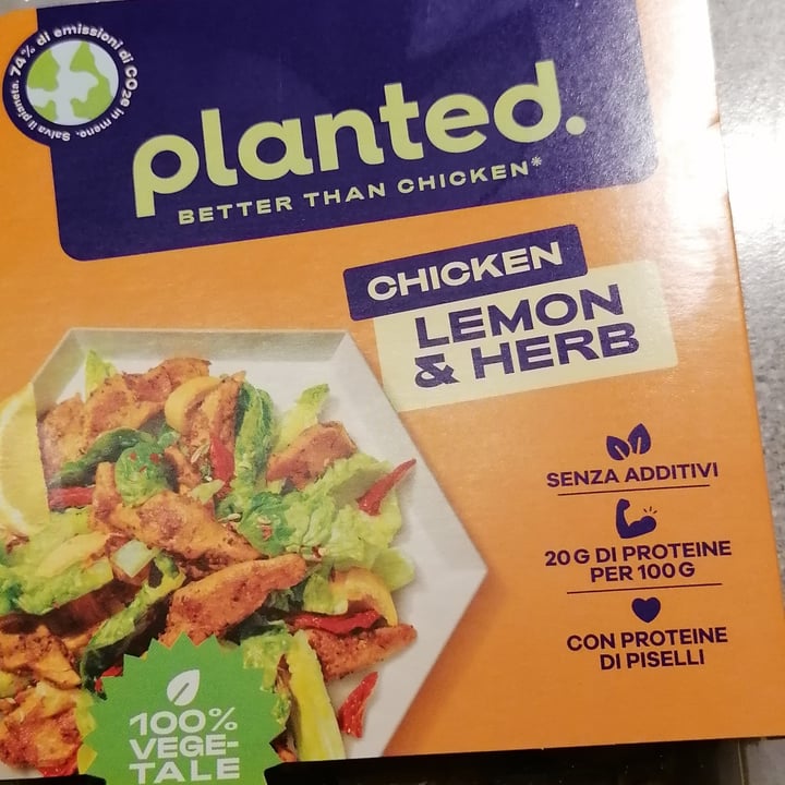 review photo of Planted Planted Chicken - Lemon & Herb shared by @chiara77 on 04 Dec 2022 - review