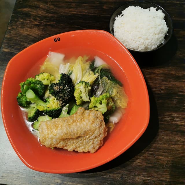 Foto del piatto “Yong tau foo”