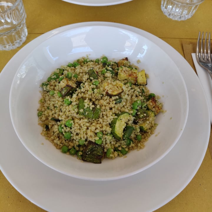 photo of Snack Cafe Di Barbieri Gessica Cous Cous con Zucchine, Asparagi, Piselli e Menta shared by @federicazanasi on  16 Apr 2022 - review