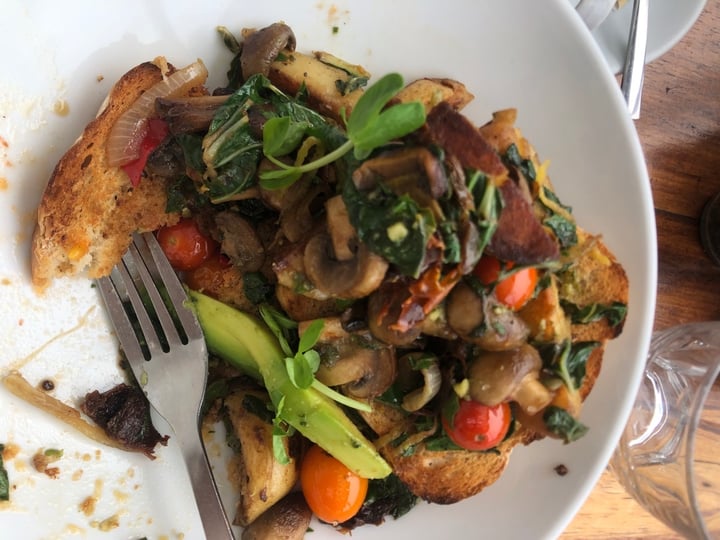 photo of The Courtyard Café Vegan Pan-fried Breakfast shared by @rose9 on  27 Feb 2020 - review