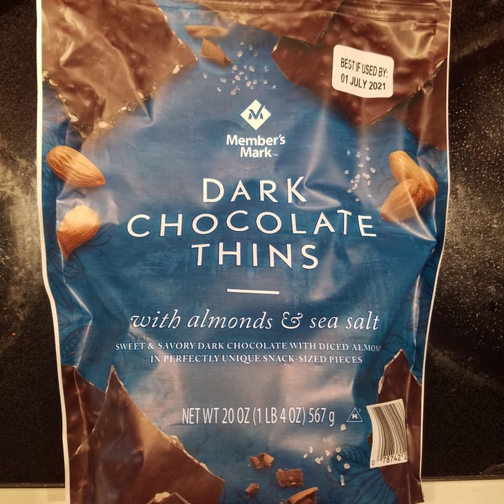 photo of Member's Mark  Dark Chocolate Thins with Almonds and Sea Salt shared by @caseyveganforlife on  15 Mar 2021 - review