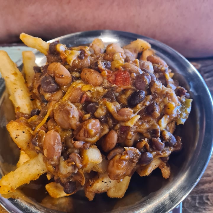 photo of Vida Vegan Co Chili Cheese Fries shared by @sofihuasteca on  24 Mar 2022 - review