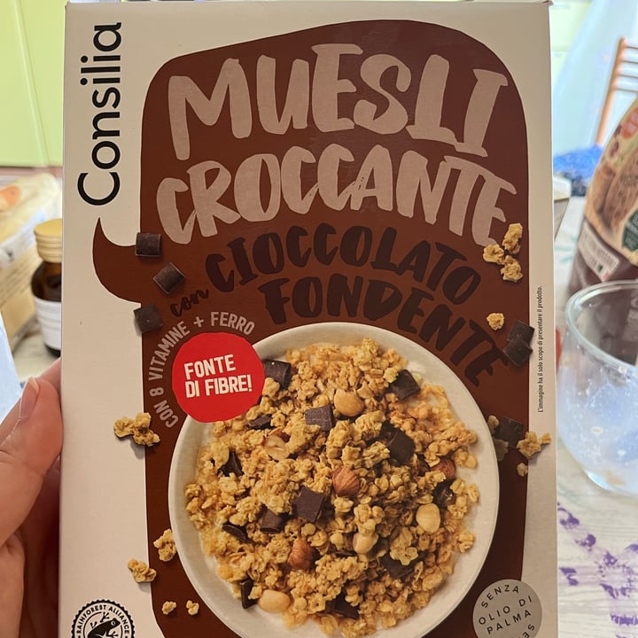 review photo of Consilia Muesli Croccante Con Cioccolato Fondente shared by @lostinadaydream on 03 Sep 2022 - review