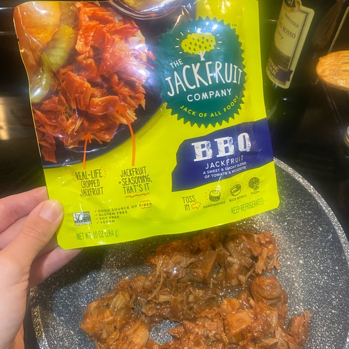 photo of The Jackfruit Company BBQ Jackfruit shared by @hnmk on  31 Mar 2022 - review