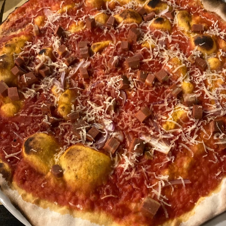 photo of Pizzeria Frontoni Vegan Amatriciana shared by @giuliaparashi on  29 Aug 2021 - review