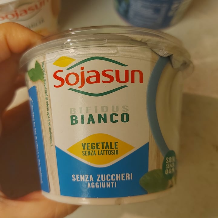 photo of Sojasun Bifidus Bianco Senza Zuccheri Aggiunti shared by @omshantiom on  13 Apr 2022 - review