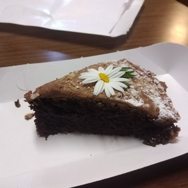 photo of Pure Café Chocolate Cake shared by @laurenbettyd on  07 Oct 2020 - review