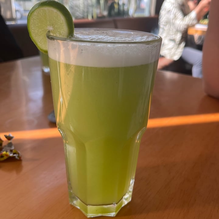 photo of Raw Café Limonada de hierba buena shared by @-st-3 on  04 Aug 2022 - review