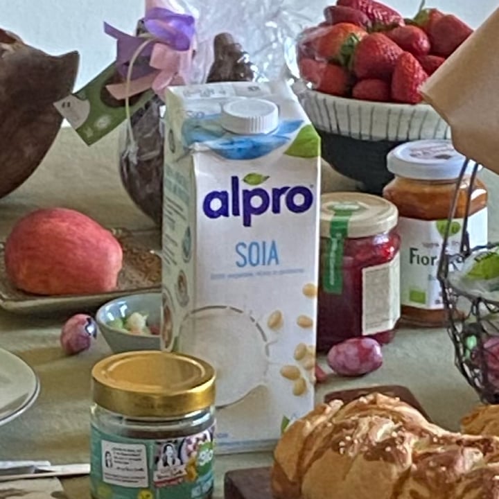 review photo of Alpro Latte di soia shared by @lauriyn on 17 Apr 2022 - review