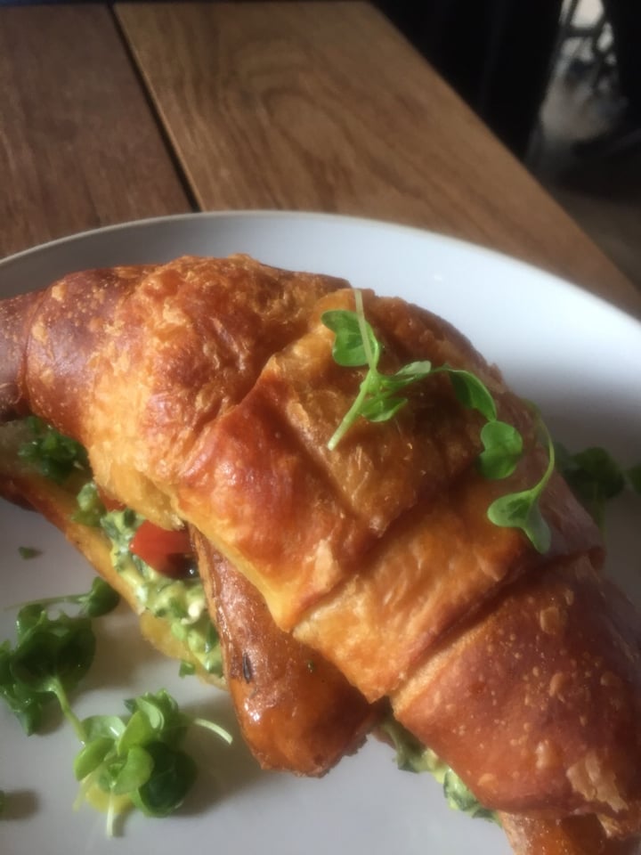 photo of The Kind Kitchen Vegan Beyond Bratwurst on Croissant shared by @lollygreve on  06 Oct 2019 - review