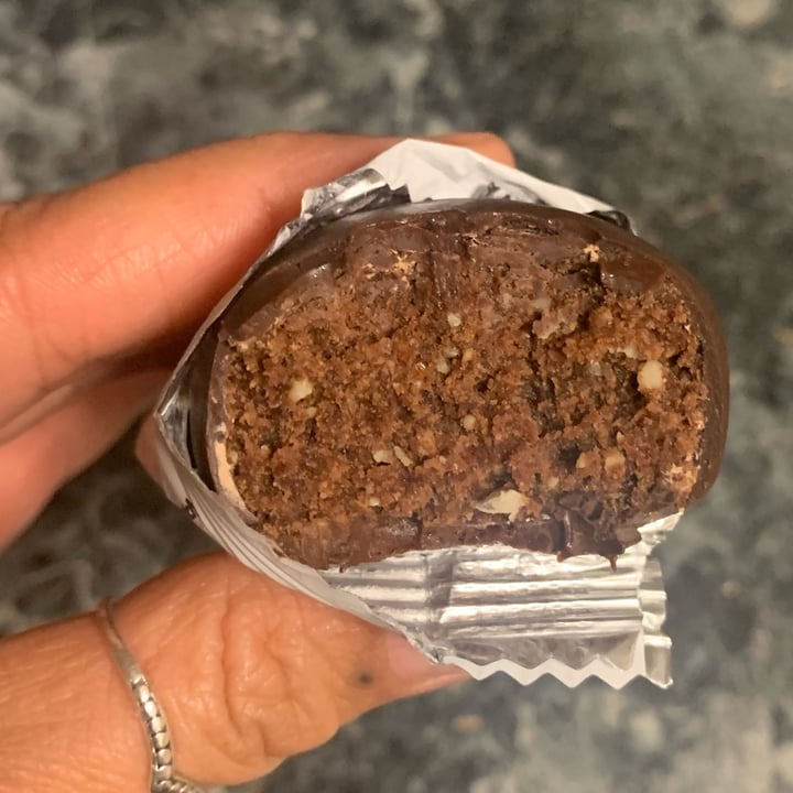 photo of Health Lab Choc mint-to-be bliss ball shared by @neta888 on  22 Aug 2022 - review