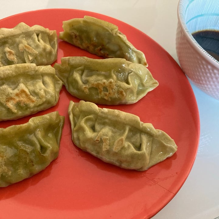 photo of Mizushi Gyozas de verduras shared by @oreesevilla on  11 Mar 2021 - review