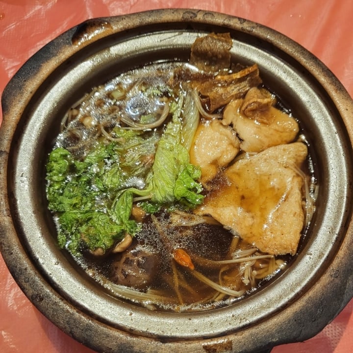 review photo of Zhenyi Veggie Place Bak Kut Teh shared by @paradoksaalinen on 09 Feb 2022 - review
