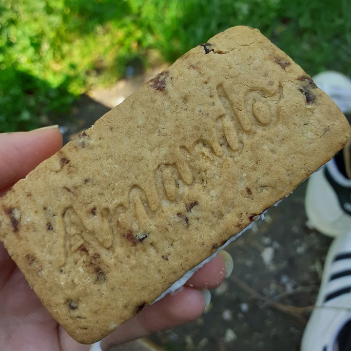 photo of Sammontana Biscotto Amando con Frutti di Bosco shared by @griris on  02 May 2022 - review
