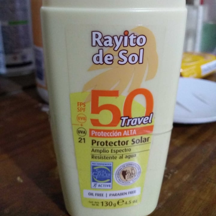 photo of Rayito de Sol Filtro solar FPS 50 UVA 21 shared by @lourdesgenez on  14 Jan 2021 - review