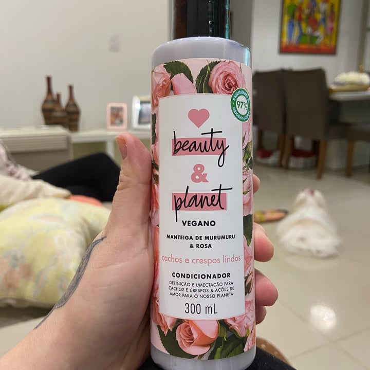 photo of Love Beauty and Planet Condicionador manteiga de murumuru e rosa shared by @fersrosa on  23 Jun 2022 - review