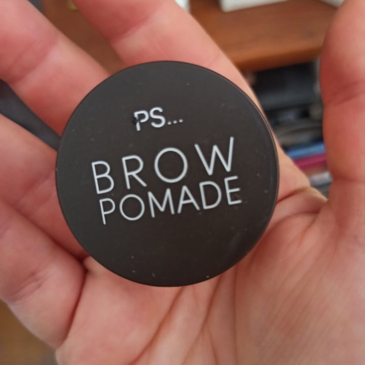 review photo of Primark Beauty brow pomade shared by @elisabetta98 on 25 Jun 2022 - review
