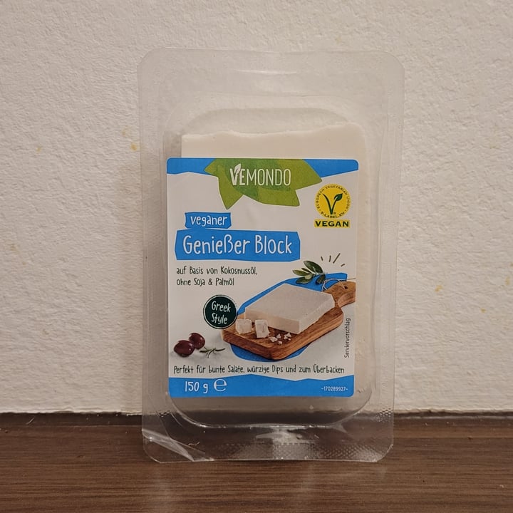 photo of Vemondo Veganer Genießer Block Greek Style shared by @saravisconti on  12 Apr 2022 - review