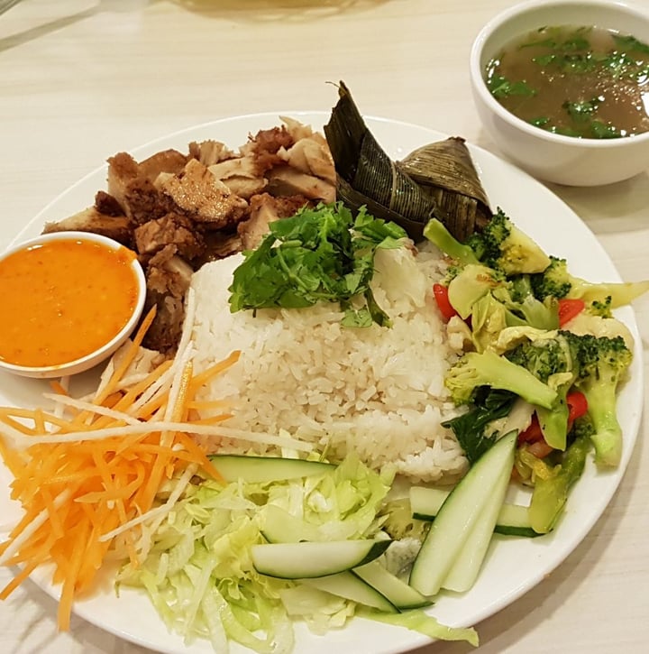 photo of Gokul Vegetarian Restaurant Chicken Rice shared by @gretchforveg on  02 Nov 2019 - review