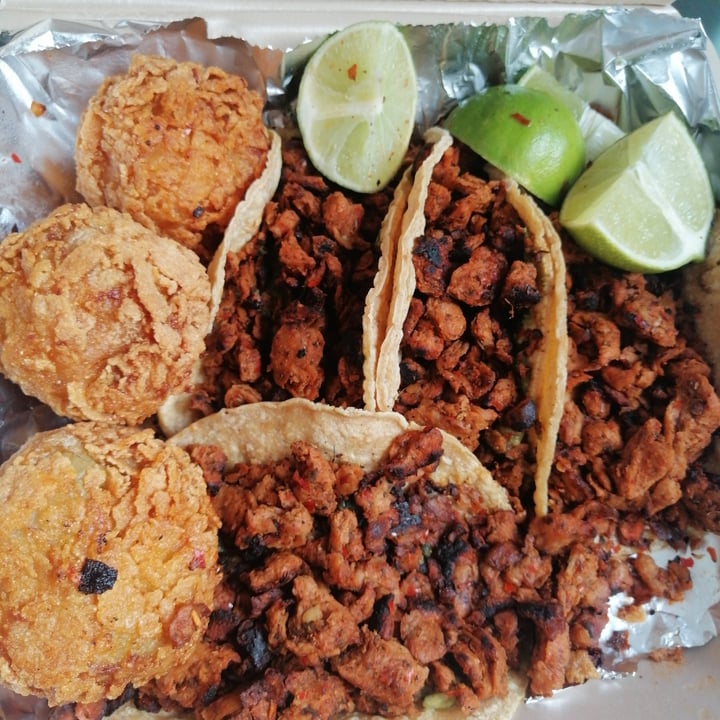 photo of Trágame Tierra Tacos al pastor shared by @mitcervantes on  19 Jun 2021 - review