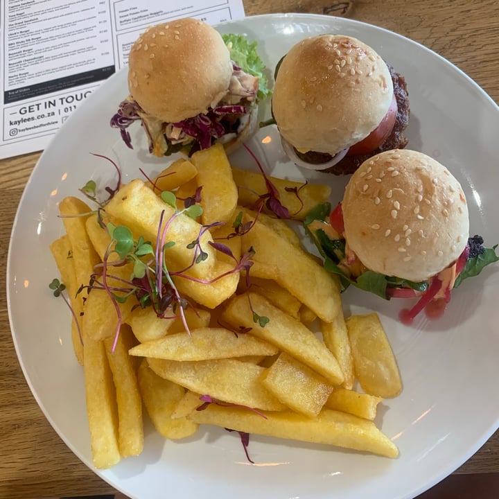 photo of Kaylee's Eatery Trio of sliders shared by @lexikirstein on  11 Jan 2021 - review