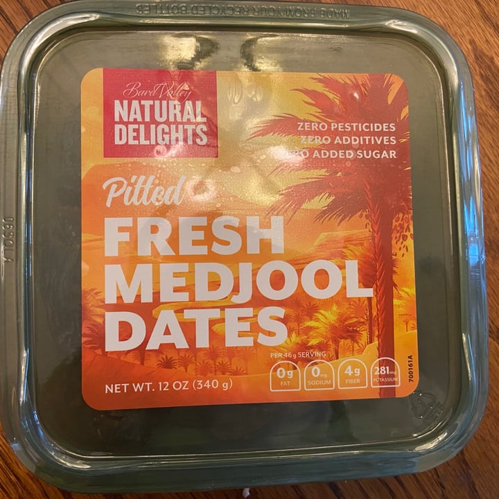 bard-valley-natural-delights-pitted-fresh-medjool-dates-review-abillion