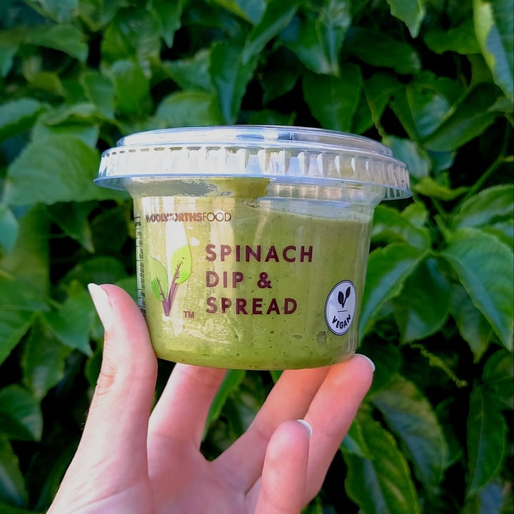 photo of Woolworths Spinach dip and spread shared by @teenagevegan on  21 Mar 2022 - review