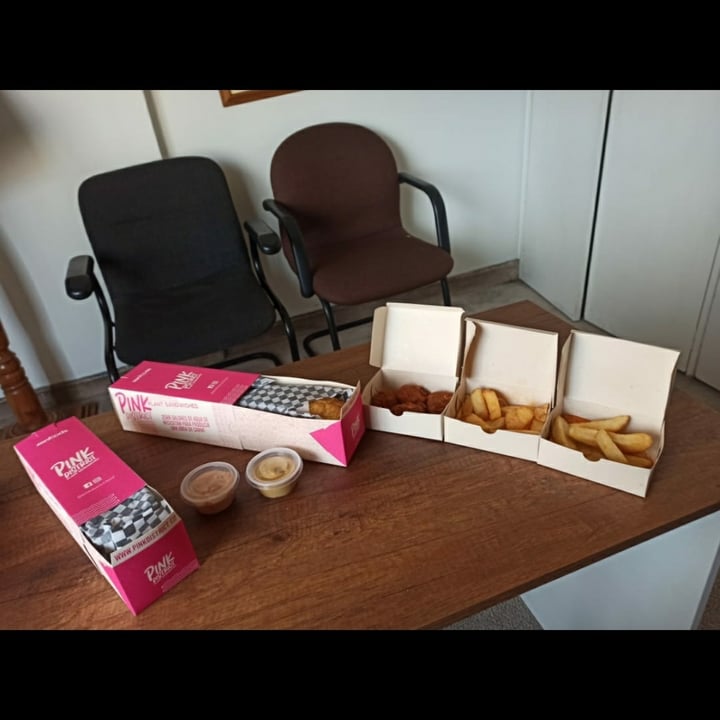 review photo of Zen Foods Pink District shared by @saracuervo on 15 Nov 2021 - review