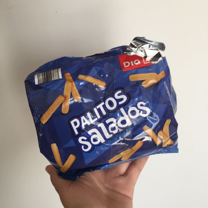 photo of Dia% Palitos salados shared by @pauliveg11 on  05 Apr 2022 - review